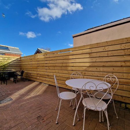 Dysa Bentinck House Vila Blackpool Exterior foto